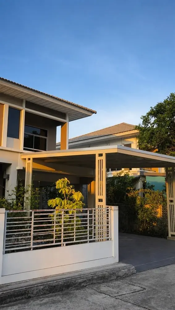 หลังคาเมทัลชีทแซนวิช ทรงโมเดิร์น นนทบุรี