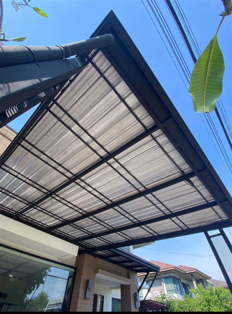 โรงจอดรถหลังคาเมทัลชีท PU Foam กันร้อน นนทบุรี